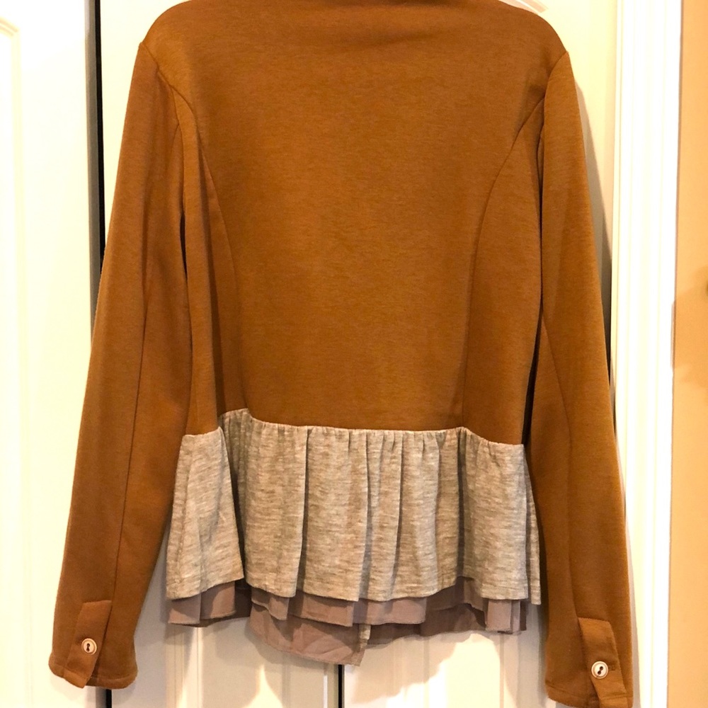 Hem & Thread Jacket - Picture 4 of 5